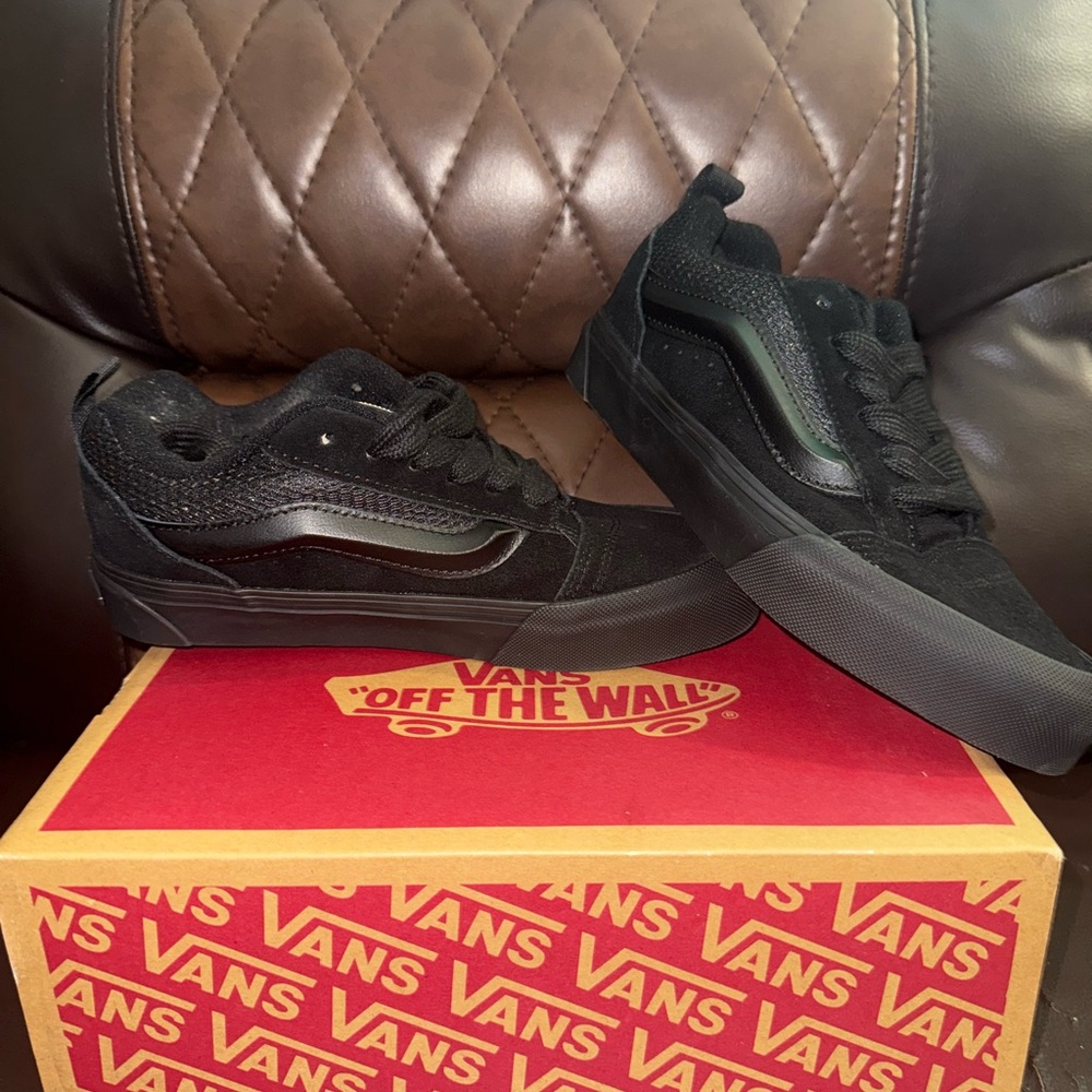 Brand new Vans Knu Skool Black/Black Sneakers Women Size 5 Men Size 3.5